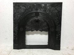 Thomas Jeckyll for Barnard Bishop and Barnard. Rare cast iron fire insert designed by Thomas Jeckyll. - Thumbnail 2