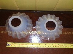 French Style, Pair of Milky Glass Shades (c.1910) - Thumbnail 3