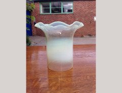 Vaseline Glass Oil Lamp Shade with Flared Frill Rim c.1900 - Thumbnail 2