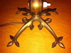 W. A. S. Benson. An Arts & Crafts brass four leg table lamp - Thumbnail 5
