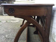 A. W. N. Pugin. An important early Oak desk. - Thumbnail 7