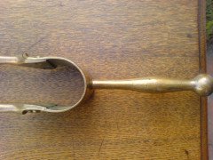 C. F. A Voysey for Thomas Elsley. heart-shaped coal shovel and a matching tongs - Thumbnail 8