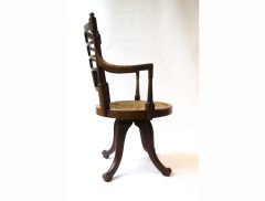 E. W. Godwin for William Watt. A Jacobean or Old English office swivel Armchair - Thumbnail 2