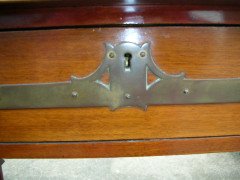 G. M. Ellwood for J. S. Henry. A stunning pure Arts & Crafts desk - Thumbnail 16