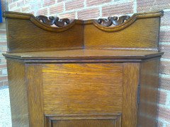 Arthur Simpson. An Exceptional Quality Arts & Crafts Corner Cupboard - Thumbnail 4