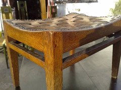 Arthur Simpson. An Oak Arts & Crafts stool - Thumbnail 4