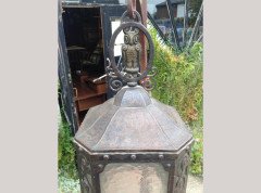 An Arts & Crafts hand forged iron lantern - Thumbnail 3