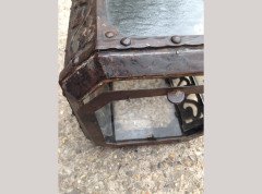 An Arts & Crafts hand forged iron lantern - Thumbnail 4