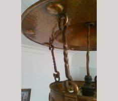 An impressive centre lantern with floral vaseline shade - Thumbnail 6