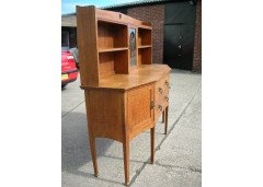 E. A. Taylor for Wylie & Lochhead. Oak Glasgow School sideboard - Thumbnail 2