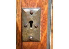 E. A. Taylor for Wylie & Lochhead. Oak Glasgow School sideboard - Thumbnail 10