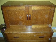 Arthur Simpson. Arts & Crafts Cabinet/linen Press - Thumbnail 3