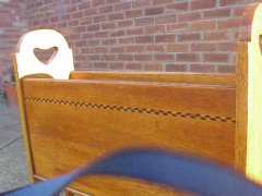 Liberty & Co. A pair of Crafts Glasgow Style Oak magazine rack - Thumbnail 4