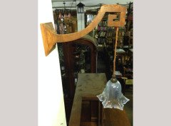 A Well-Crafted pair of Arts & Crafts Oak wall lights - Thumbnail 3