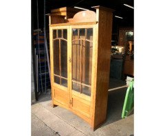 E. A. Taylor for Wylie & Lochhead. A good Glasgow School Oak bookcase - Thumbnail 2