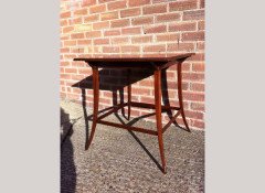 E. W. Godwin for Collinson & Lock. A mahogany tea table - Thumbnail 8