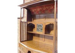 J. S. Henry. Arts & Crafts Oak dresser - Thumbnail 3