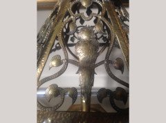 Alfred Bucknell. An exceptional Arts & Crafts hand made brass table lamp with a Heron. - Thumbnail 2