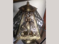 Alfred Bucknell. An exceptional Arts & Crafts hand made brass table lamp with a Heron. - Thumbnail 4
