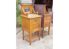 A rare pair of oak bedside cupboards in the Glasgow Style - Thumbnail 1