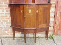 G. M. Ellwood for J. S. Henry. An inlaid display cabinet - Thumbnail 4