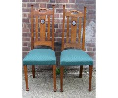 G. M. Ellwood for J. S. Henry. A set of six Arts & Crafts Oak dining chairs inlaid with pewter and Ebony hearts - Thumbnail 2