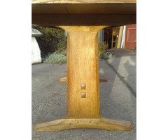 Eric Sharp. An Oak dining table and sideboard Attributed, to Gordon Russell or possibly by Eric Sharp. - Thumbnail 3