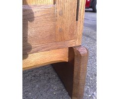 Eric Sharp. An Oak dining table and sideboard Attributed, to Gordon Russell or possibly by Eric Sharp. - Thumbnail 15