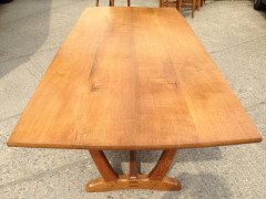 Edward Barnsley. A super quality Cotswold style Oak dining table designed for the Rural Industries Bureau. - Thumbnail 4