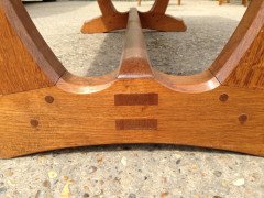 Edward Barnsley. A super quality Cotswold style oak dining table designed for the Rural Industries Bureau. - Thumbnail 8