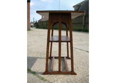 G. M. Ellwood for J. S. Henry. A matching pair of architectural Arts & Crafts Oak side tables (only one shown) - Thumbnail 4