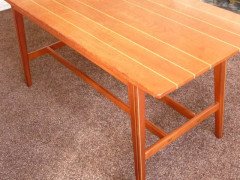 The Barnsey Workshops. An Arts & Crafts style coffee table - Thumbnail 3