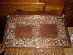 An Arts and Crafts copper tray - Thumbnail 1