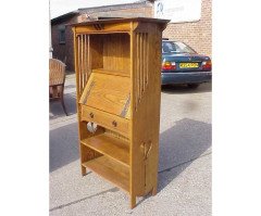 Harris Lebus. Arts & Crafts Bureau Bookcase in the Glasgow-Style - Thumbnail 2