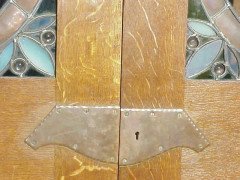 George Walton. An Arts & Crafts Glasgow School Oak double wardrobe - Thumbnail 3
