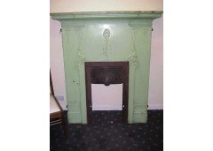 An Arts & Crafts Glasgow Style cast iron fireplace - Thumbnail 1