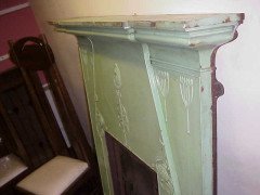 An Arts & Crafts Glasgow Style cast iron fireplace - Thumbnail 3