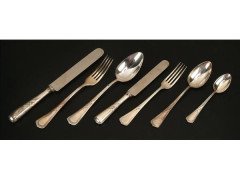 WMF. An Art Nouveau electro-plated table service for twenty four in an Oak cabinet on stand pattern 37 - Thumbnail 4