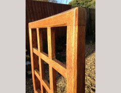 Heal's of London. A set of four Arts & Crafts Oak lattice back dining chairs - Thumbnail 7