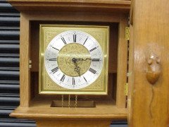 Robert Mouseman Thompson. Rare Oak longcase clock - Thumbnail 8