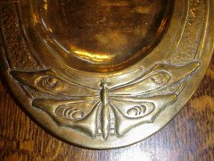 Margaret Gilmour Attributed, oval Glasgow School brass tray - Thumbnail 2