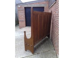 Edgar Wood. A stunning and pure Arts & Crafts Oak settle - Thumbnail 12