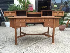 G. M. Ellwood for J. S. Henry. An Arts Crafts Oak desk inlaid with stylised floral panels - Thumbnail 6