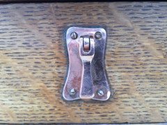 G. M. Ellwood for J. S. Henry. An Arts Crafts Oak desk inlaid with stylised floral panels - Thumbnail 14