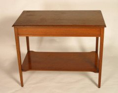Collinson & Lock. A walnut oblong side/serving table with lower shelf - Thumbnail 1