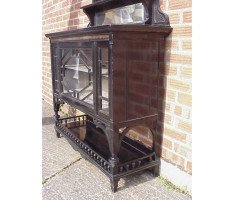 W J Estall (possibly). ebonised Anglo-Japanese cabinet of supreme quality with Amboyna serving area - Thumbnail 13