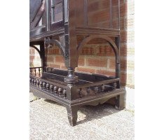W J Estall (possibly). ebonised Anglo-Japanese cabinet of supreme quality with Amboyna serving area - Thumbnail 15