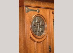 Shapland & Petter. Oak wardrobe and dressing table - Thumbnail 3