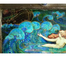 A well executed Arts & Crafts enamelled wall plaque with a Mermaid beckoning a ship - Thumbnail 4