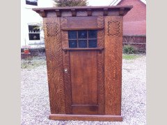 M. H. Baillie Scott Attributed, an Arts & Crafts single wardrobe - Thumbnail 2